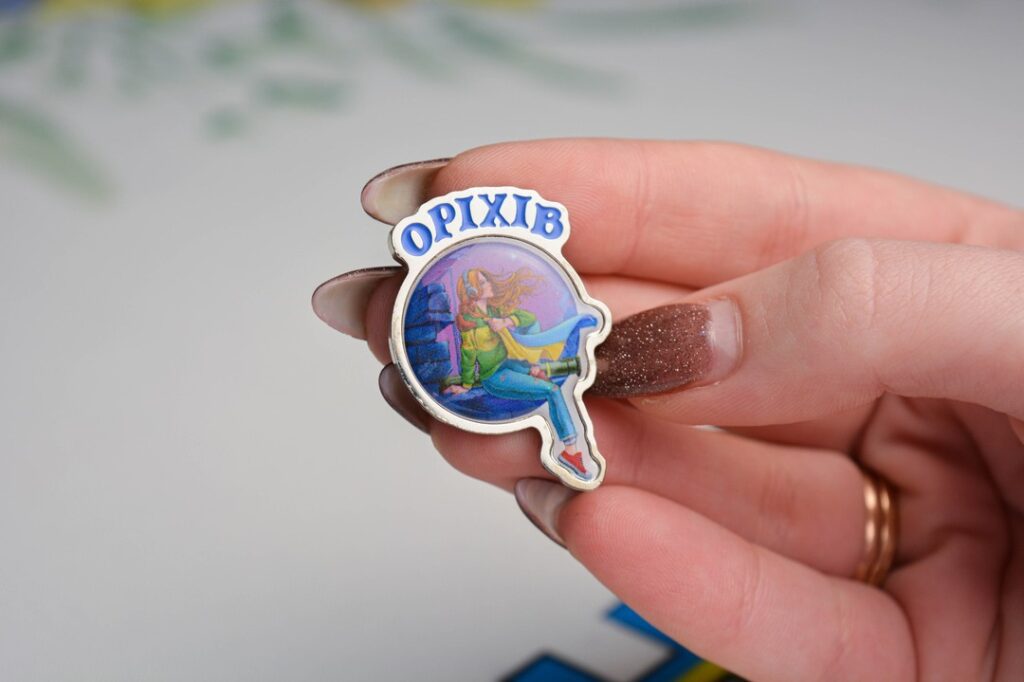 Значок пін Оріхів