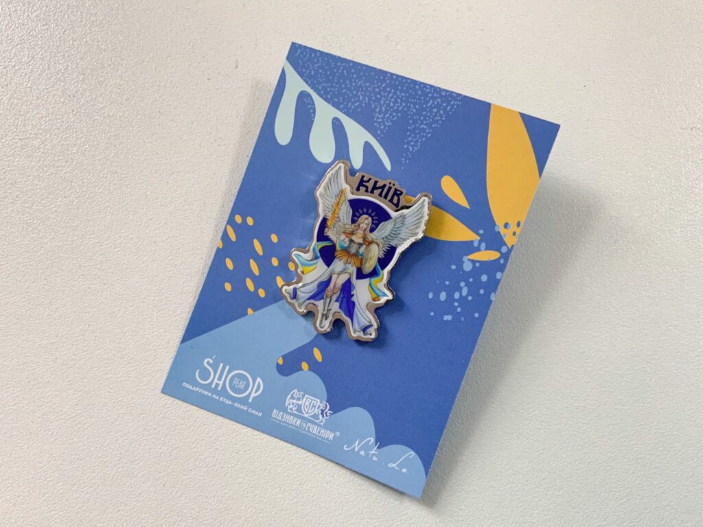 Значок пін Київ