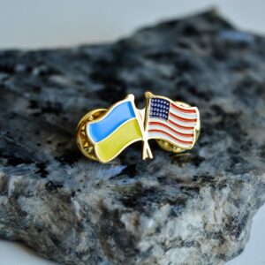 Значок пін подвійний прапор Україна США