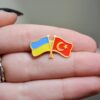 Значок подвійний прапор Україна Туреччина - Зображення 2
